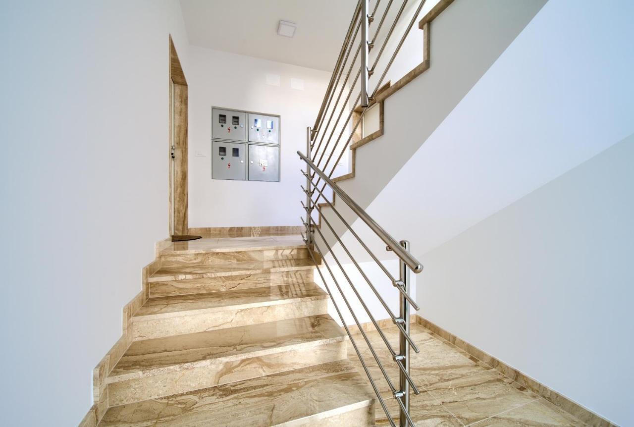 Villa Sabic By The Sea Krk Town Bagian luar foto