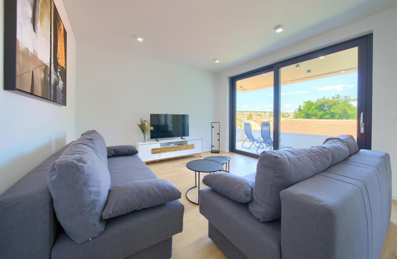 Villa Sabic By The Sea Krk Town Bagian luar foto