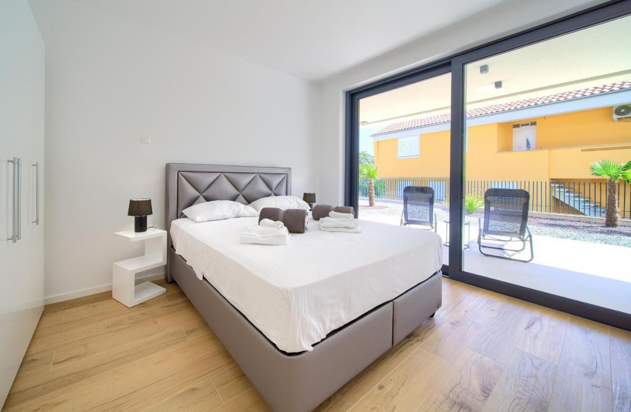Villa Sabic By The Sea Krk Town Bagian luar foto