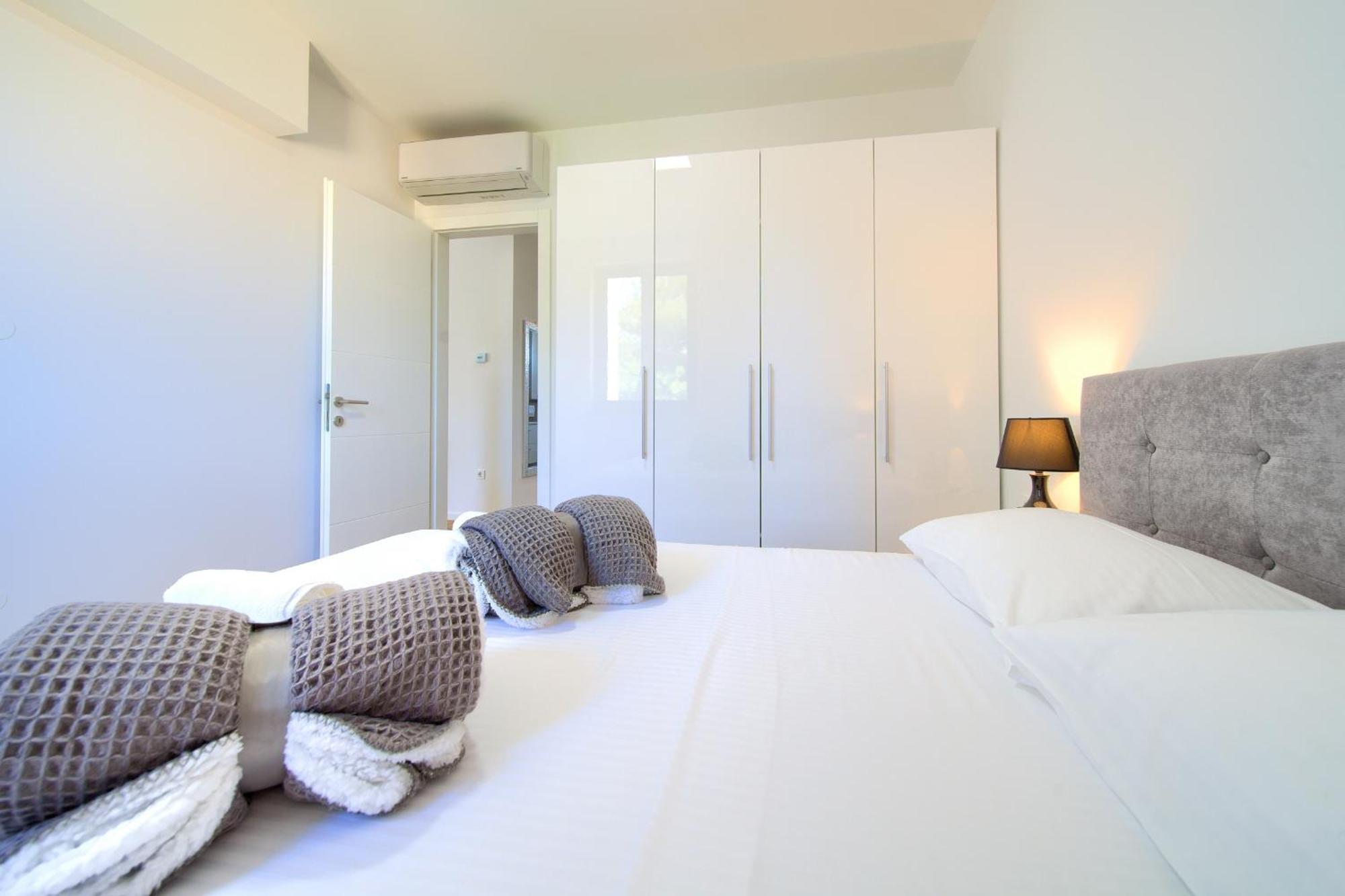 Villa Sabic By The Sea Krk Town Ruang foto